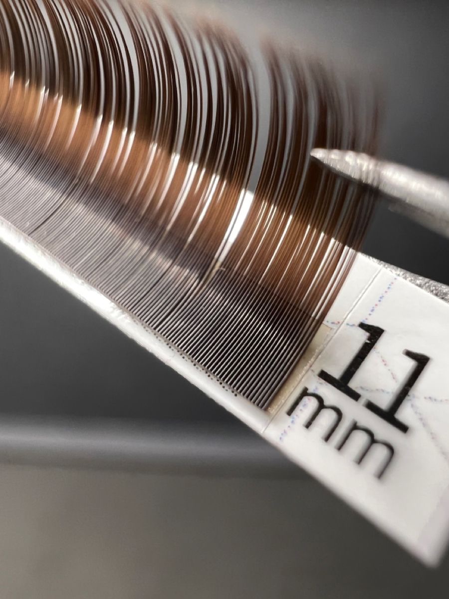 Synthetic mink lashes